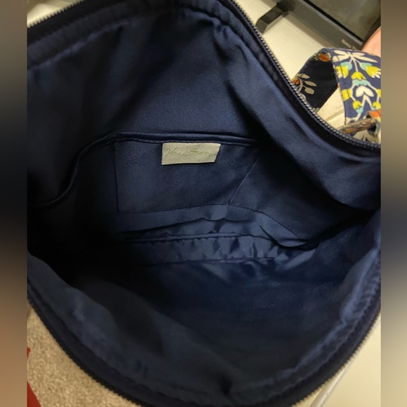 Vera Bradley Chandelier Floral Navy Blue crossbody purse bag - Picture 5 of 7